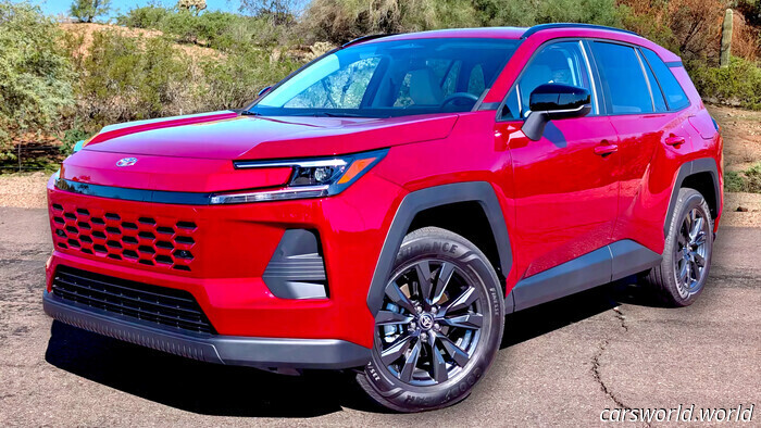 Por qué el RAV4 2026 de Toyota cuesta $2,000 más pero de algún modo acaba siendo $1,000 más barato | Carscoops